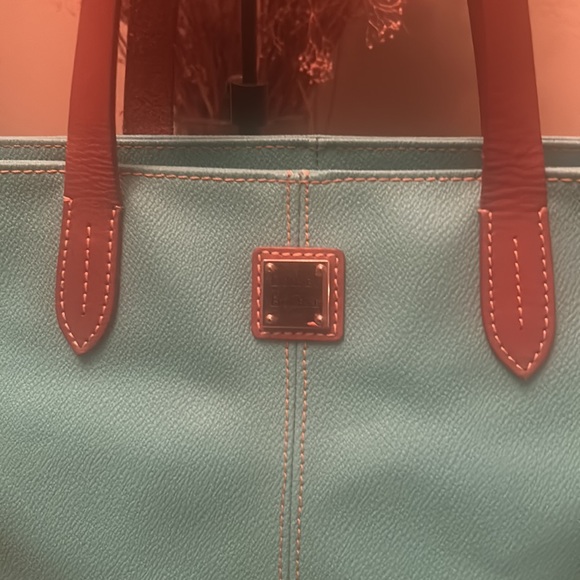 Dooney & Bourke Large Pebbled Tote - Picture 3 of 16